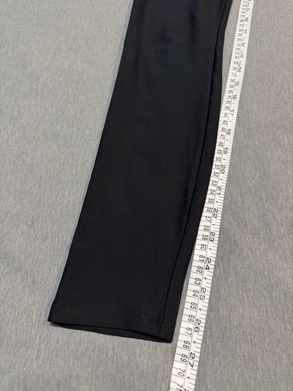 Black High-Waist Leggings with Elastic Logo Waistband - Picture 6 of 10